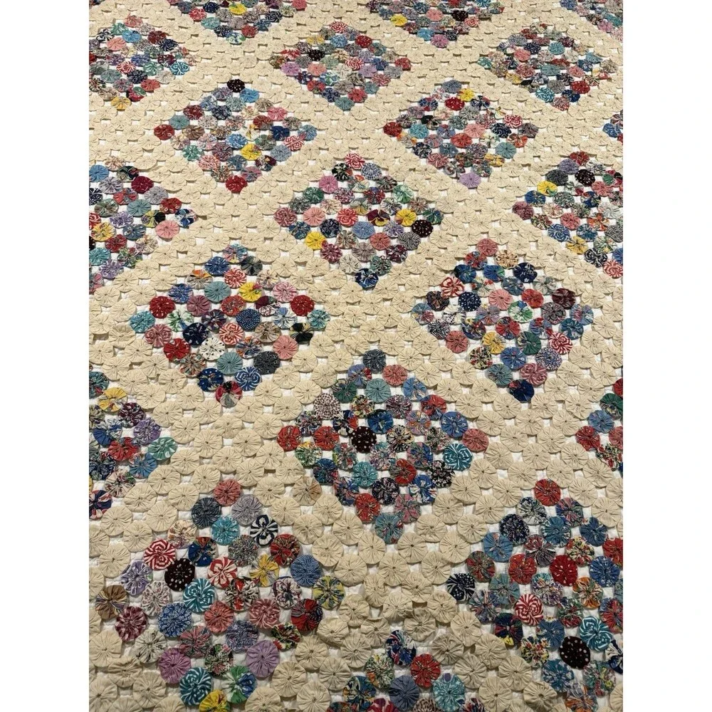 Antique Yo Yo Quilt Diamond Pattern Large Queen/small King 92” X 96” Scalloped